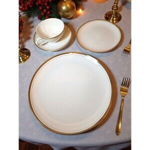 NOS Vintage 1950s Royalton China 16pc Place Setting "Island Gold" Mid Century Mo